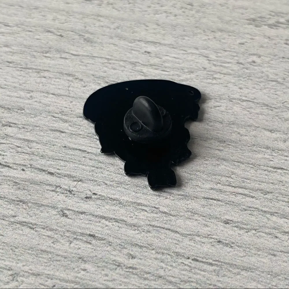 Cup O’ Kitties Enamel Pin/ Brooch Lapel